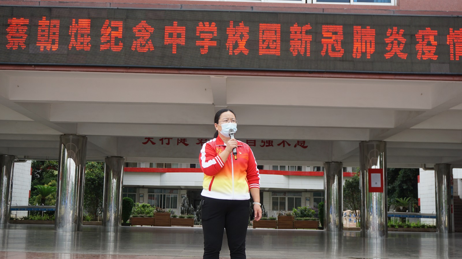 DSC05077.JPG DSC05067.JPG